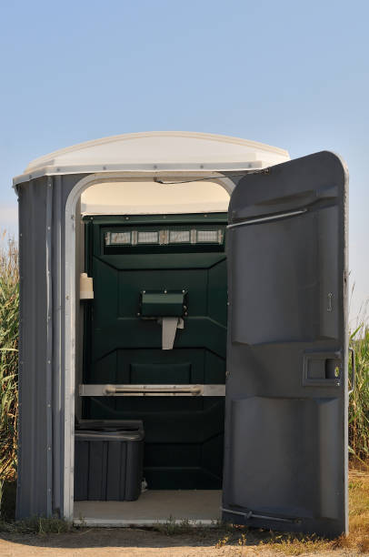 Best Best portable toilet rental  in Alexandria, VA
